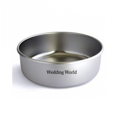 Silver metal bowl for pet